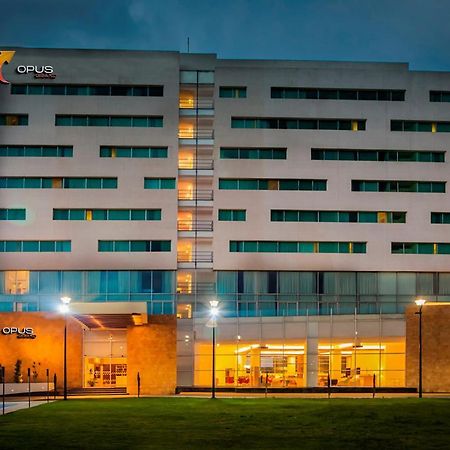 Hotel Opus Grand Toluca Aeropuerto Buitenkant foto