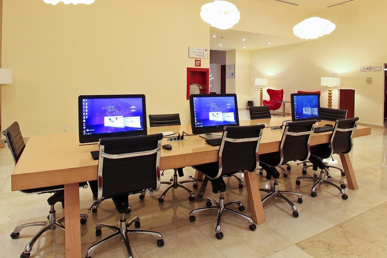 Hotel Opus Grand Toluca Aeropuerto Buitenkant foto